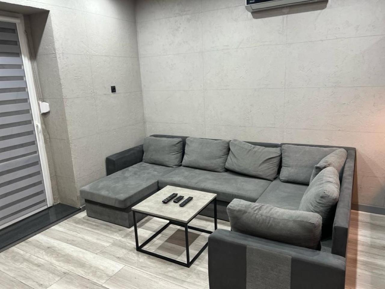 Raciborska Royal Apartment - Miejsce Parkingowe Na Parkingu Strzezonym Γκλίβιτσε Εξωτερικό φωτογραφία